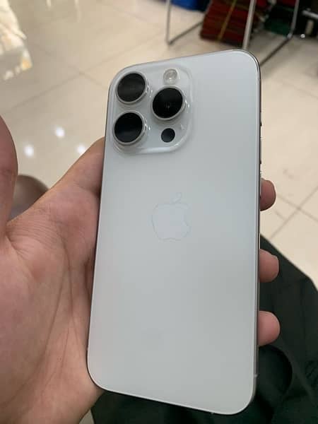 Iphone 15 Pro 128 GB Non PTA 0