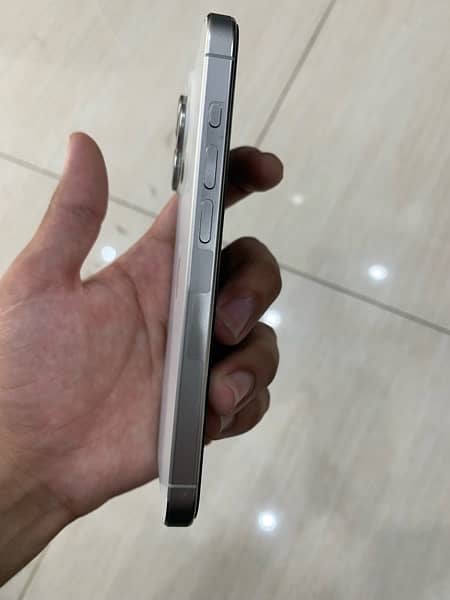 Iphone 15 Pro 128 GB Non PTA 1