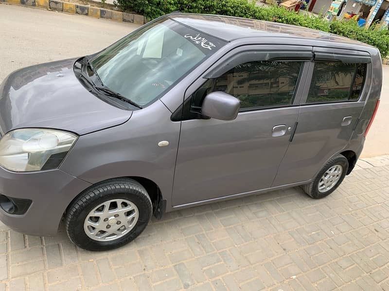 Suzuki Wagon R 2018 4