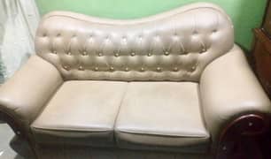 Selling 2 seats sofa