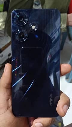 Infinix hot 8/128