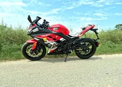 heavy bike / 250cc bike/heavy bike Rawalpindi /Kawasaki ninja replica/