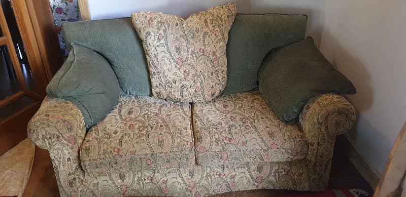 SOFA FOR SALE 0