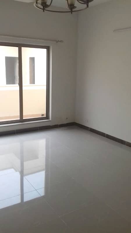 Brig House For Sale In Askari 10 Sector F 28