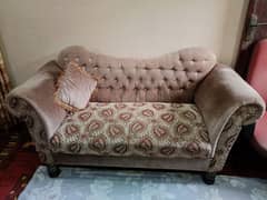 7 Seater Sofa Set (Perfect in Condition Like New)