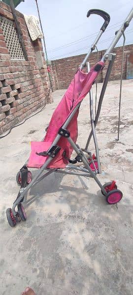 Baby carying pram good condition. . bilkul thk h 1