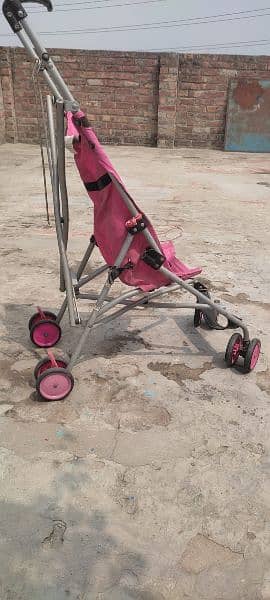 Baby carying pram good condition. . bilkul thk h 2