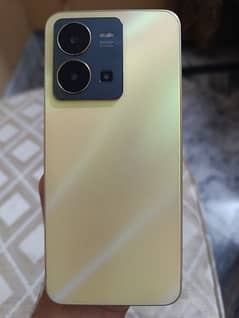 Vivo y 35 8+8/128 (urgent sale )