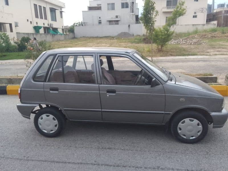 Suzuki Mehran VXR 2017 4