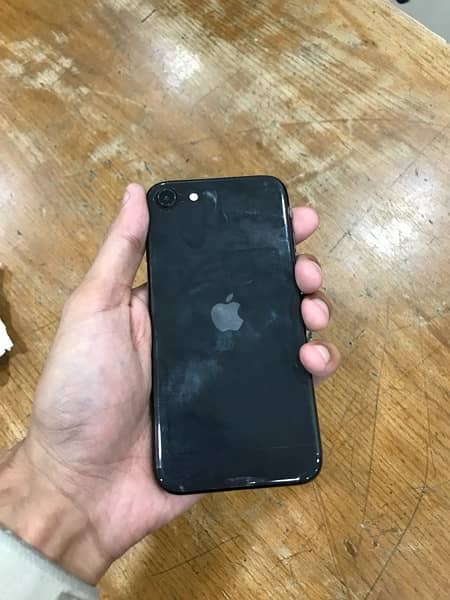 iphone SE 2nd Gen 2020 64GB 1