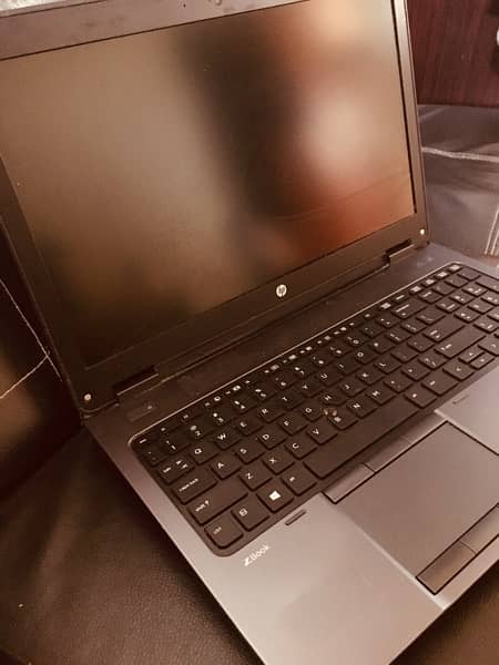 Zbook 15 G2 core i5 Workstation 2