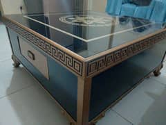 Center table 0