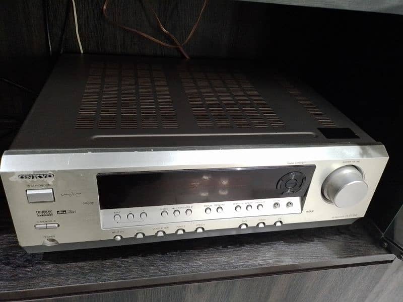 Onkyo 5.1 av receiver 2