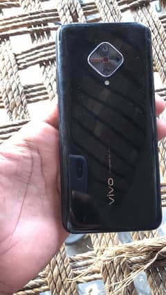 vivo y51  good condition 4/128