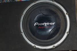 pioneer woofer with amp 0