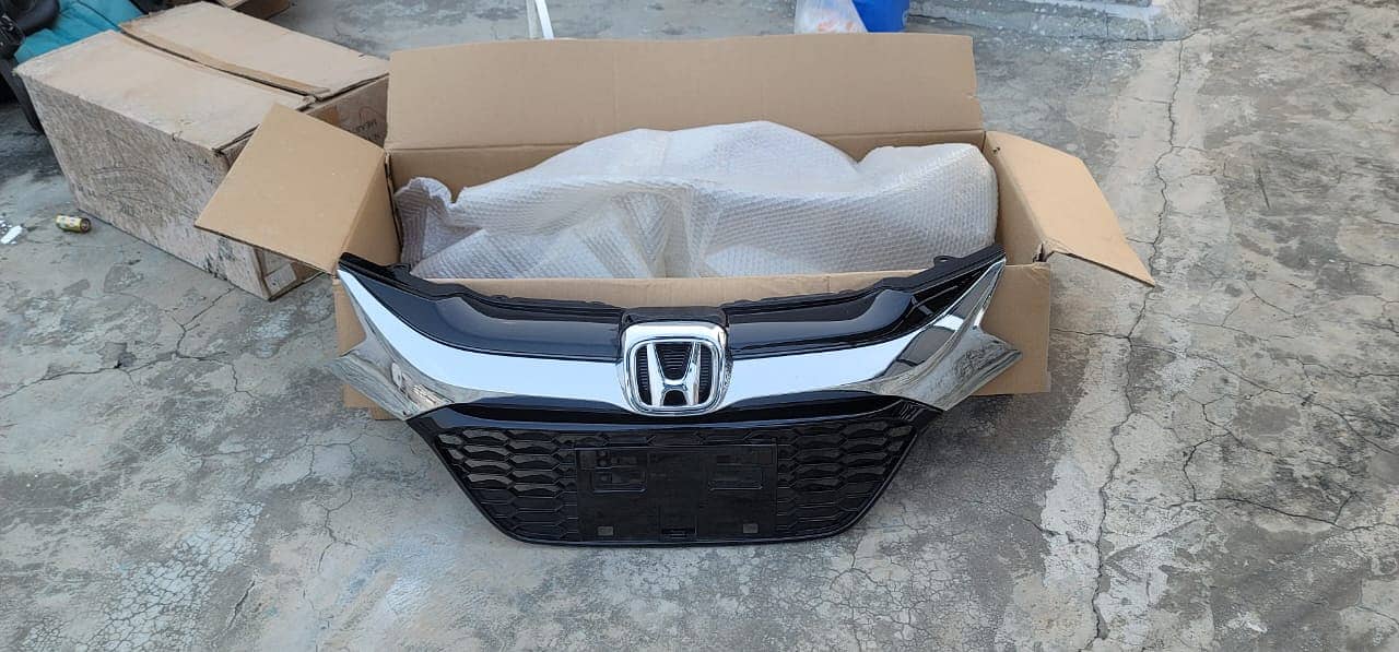 Honda Vezel Front Full Chrome Grill 2013-2020, Vezel Grill 1