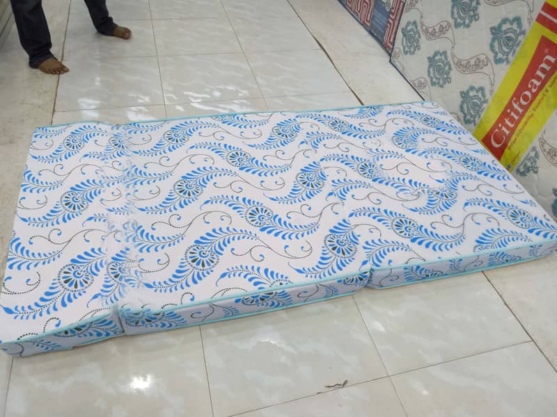 S A L E ----    Folding mattress with 10 years warranty 3