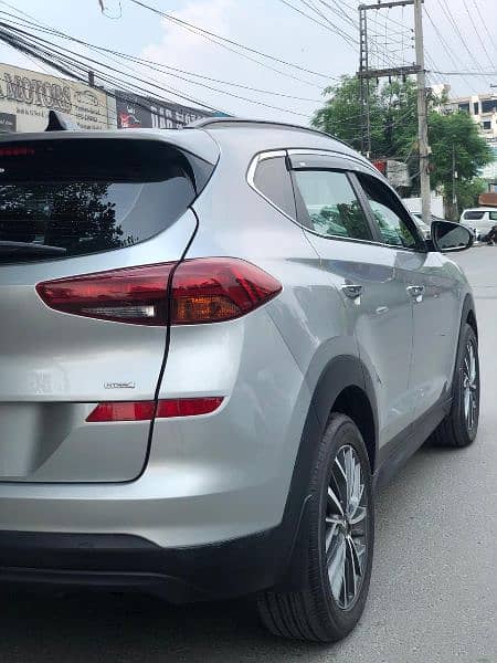 Hyundai Tucson 2020 4