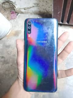 Samsung A70