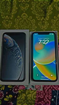 iPhone XR