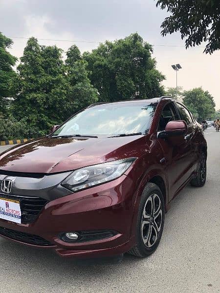 Honda Vezel 2015 1