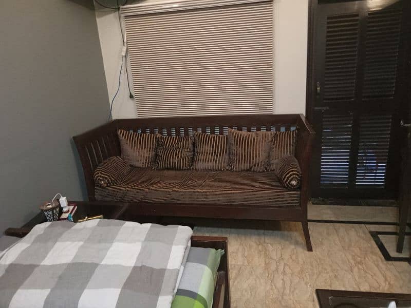 shisham 9 seaters sofa set 1