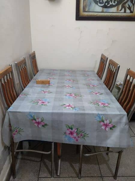 Dinning Table with 6 chairs 4