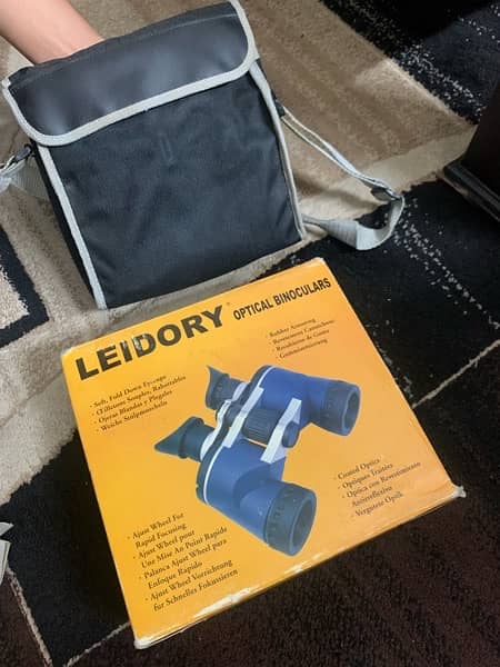 LEIDORY OPTICAL BINOCULARS IMPORTED NEW WITH WIDE RANGE 1