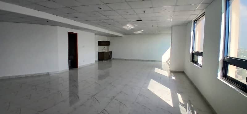 Brand New Office 1093 Square Feet Office Prime space available For Rent in Grand Square Mall 2