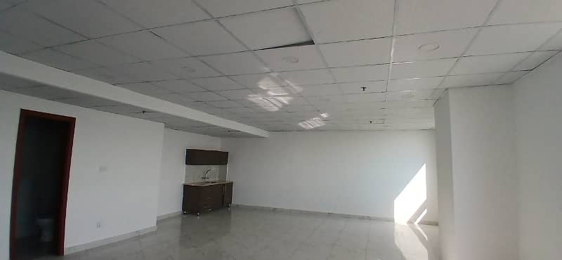 Brand New Office 1093 Square Feet Office Prime space available For Rent in Grand Square Mall 18