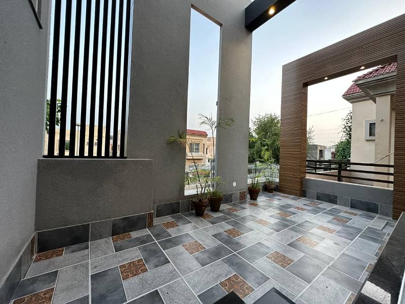 5 MARLA ULTRA MODERATE FULLY DESIGNER HOUSE AVAILABLE FOR RENT 14