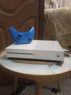 Xbox one s ( 1tb )