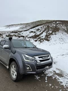 Isuzu D-Max V-Cross 2019 3.0 Automatic