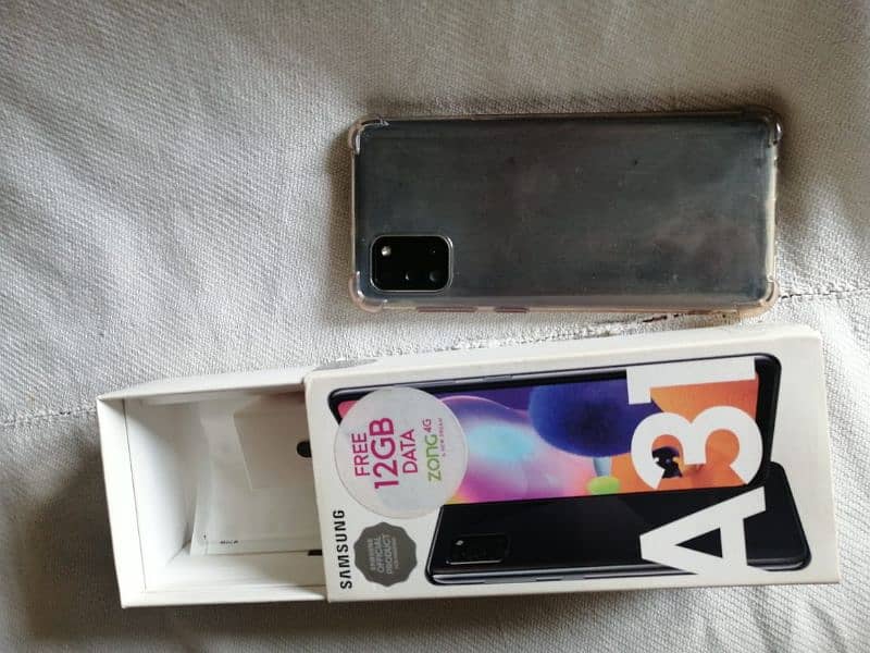 samsung A31 4/128 gb black 2