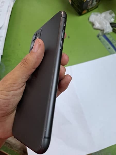 Iphone 11 64Gb Non PTA approved 6