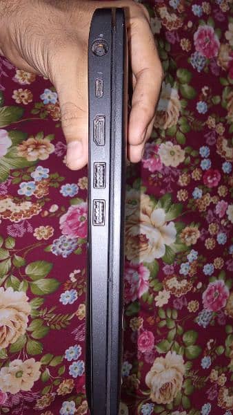 Dell Latitude 7480 3