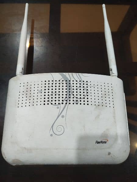 FiberHome GPON Router without adapter 0