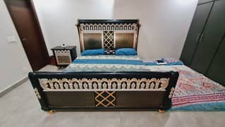 wooden bed/bed set/bed dressing  table/king size bed/double bed/furnit