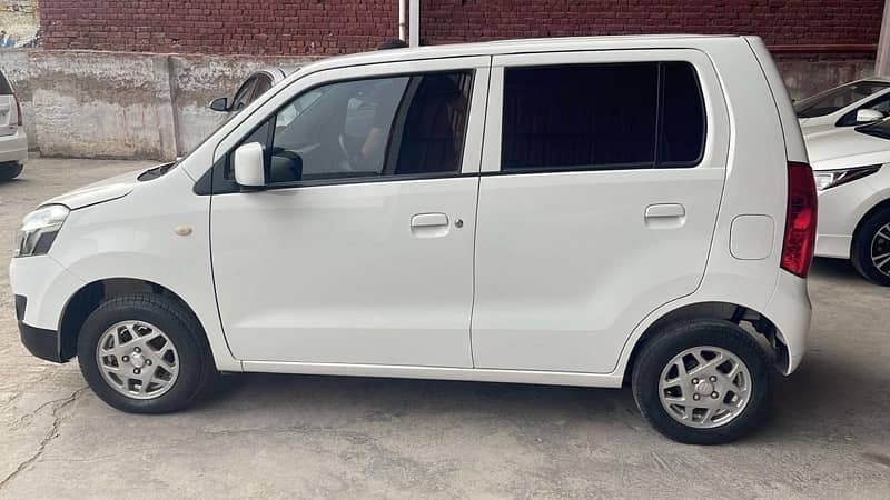 Suzuki Wagon R 2022 3