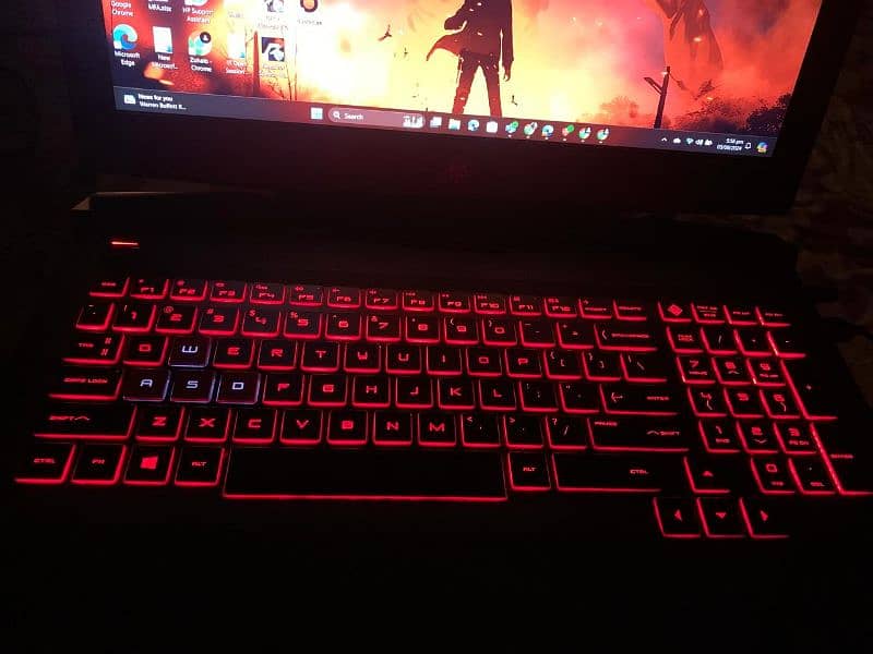 HP Omen 15-ce0xx 1