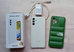 Samsung galaxy A04s (4/128) 10/10 condition with original box and char