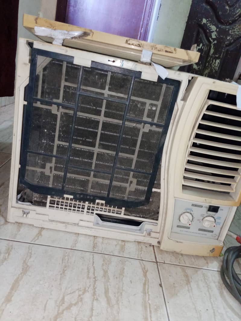 PANASONIC Window AC for sell in very good and working condition 0