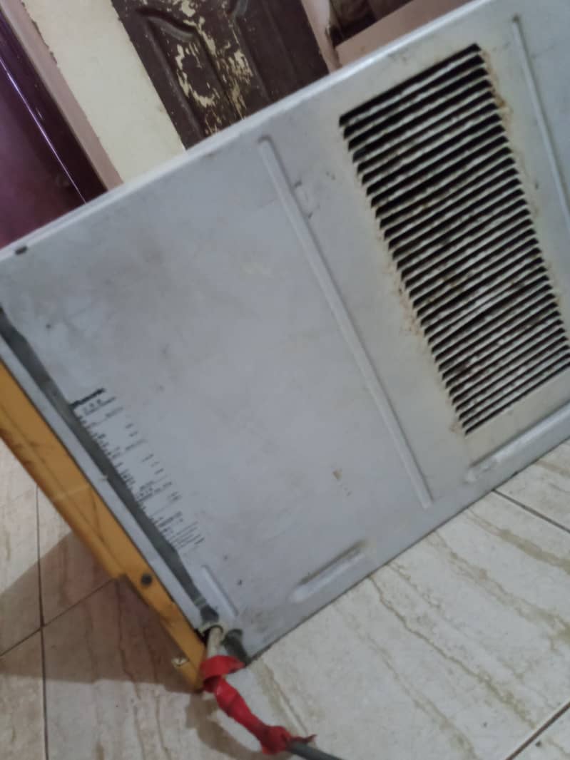 PANASONIC Window AC for sell in very good and working condition 1