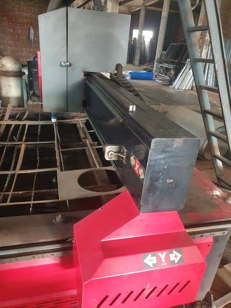 CNC plasma metal cutting 5