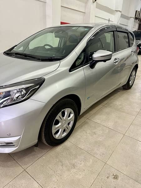 Nissan Note E Power 2020 2