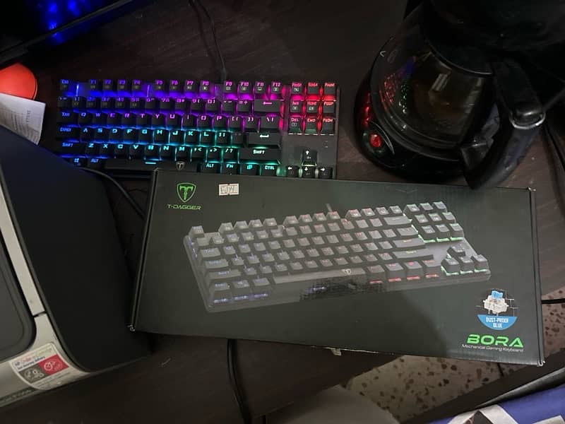 Gaming pc *with boxes* 11