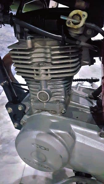 Honda cg125 2021 in 10 by 10 condition 9