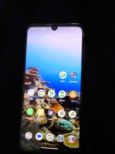 Motorola one zoom 4/128 snapdragon AMOLED display