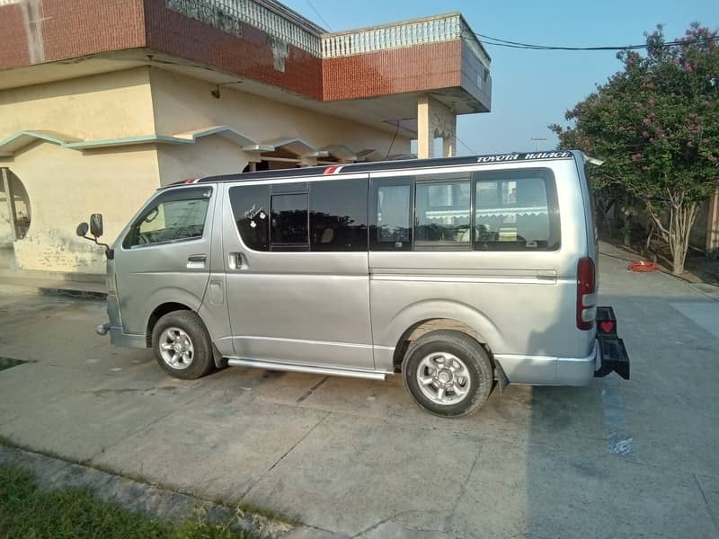 Toyota hiace baksa lush condition 2