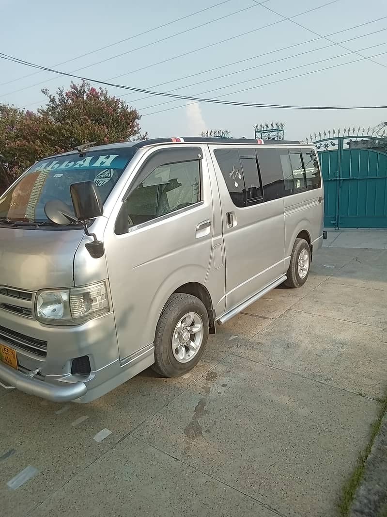 Toyota hiace baksa lush condition 7